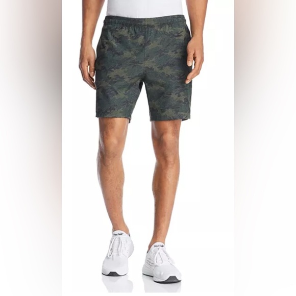 Rhone Guru camouflage Shorts Mens Stretch Waist Drawstring field green camo - Picture 1 of 11